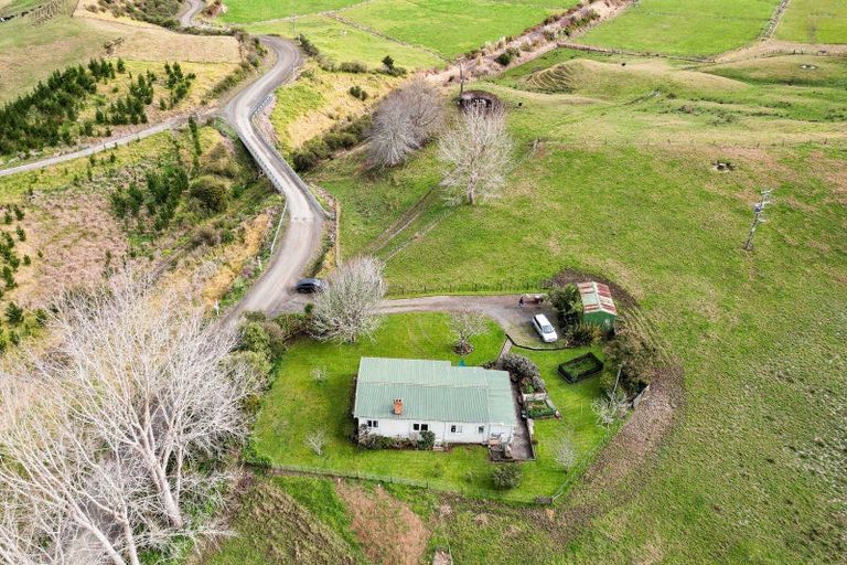 Photo of property in 2192 Omana Road, Pukehuia, Tangiteroria, 0381