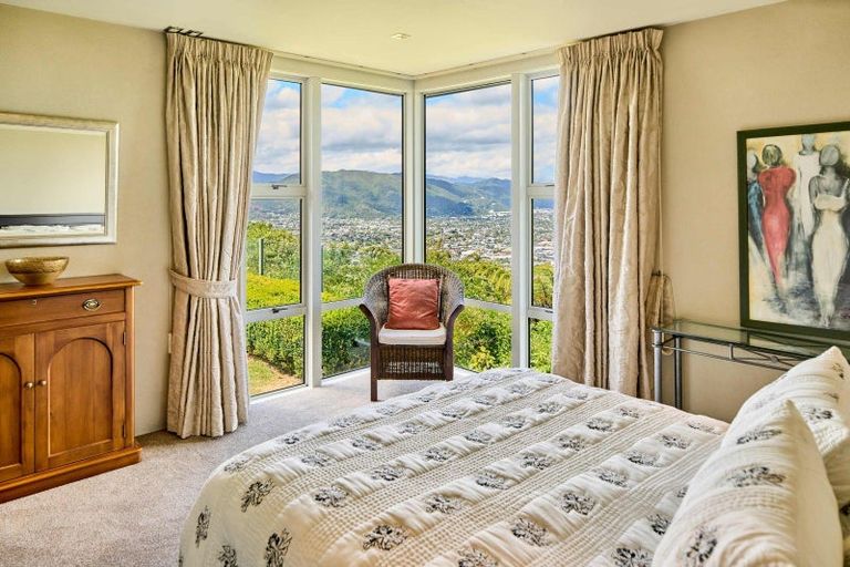 Photo of property in 11 Winifred Way, Belmont, Lower Hutt, 5010