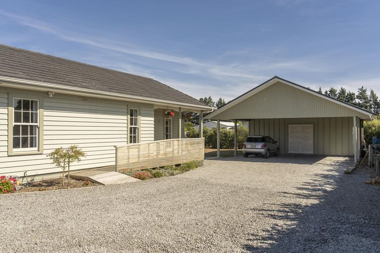 Photo of property in 69-71 Charles Street, Carterton, 5713