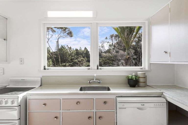 Photo of property in 13 Kauri Road, Birkenhead, Auckland, 0626