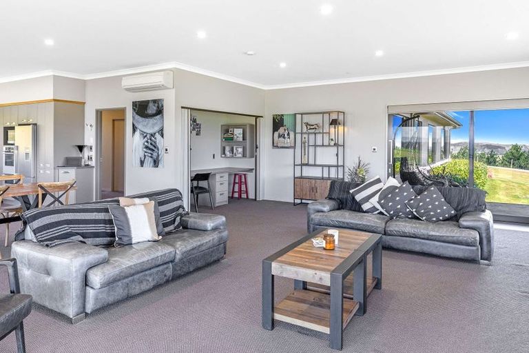 Photo of property in 1521 Dipton Winton Highway, Centre Bush, Winton, 9782