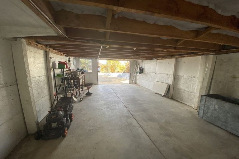 Photo of property in 5 Oakleigh Crescent, Oamaru North, Oamaru, 9400