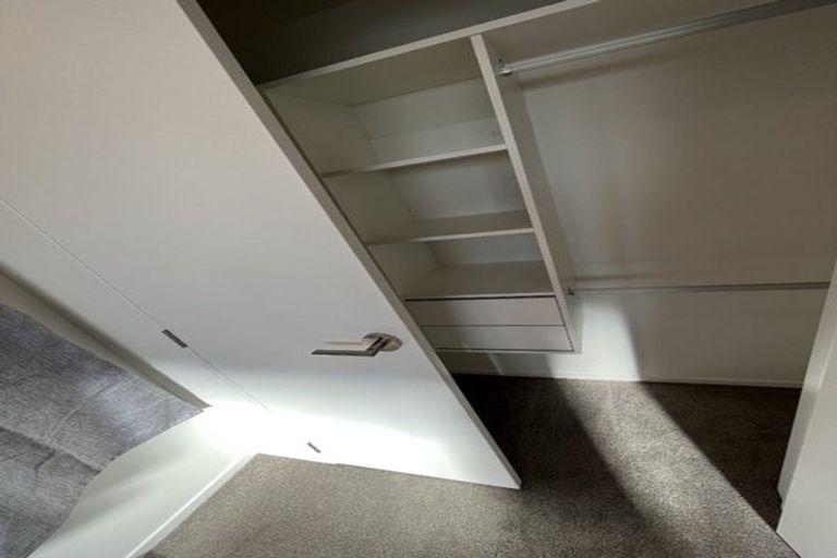 Photo of property in 1/535 Swanson Road, Ranui, Auckland, 0612