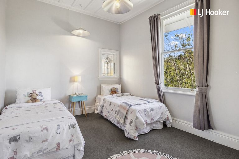 Photo of property in 52 Sutherland Street, Dunedin Central, Dunedin, 9016