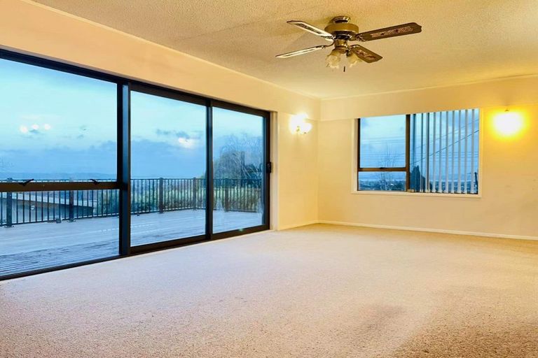 Photo of property in 182 Royal Road, Massey, Auckland, 0614