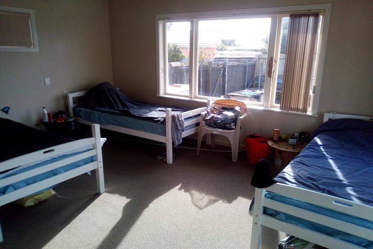 Photo of property in 42 Willis Road, Papakura, 2110