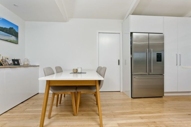 Photo of property in 63 Sycamore Drive, Sunnynook, Auckland, 0620