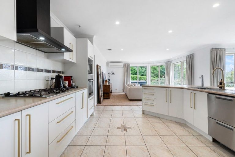 Photo of property in 77a Cape Hill Road, Pukekohe, 2120