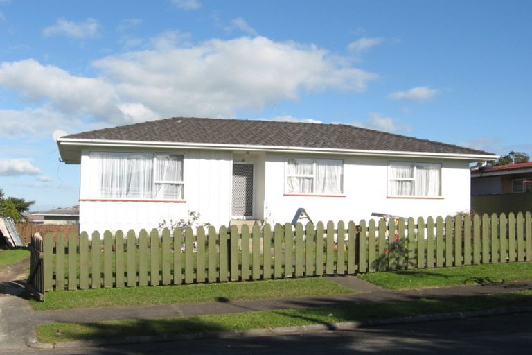 Photo of property in 7 Astor Place, Manurewa, Auckland, 2102