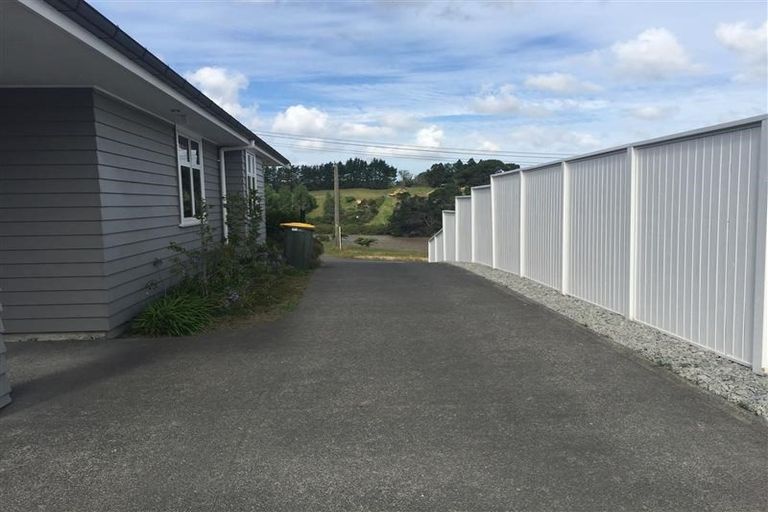 Photo of property in 2 York Terrace, Riverhead, 0820