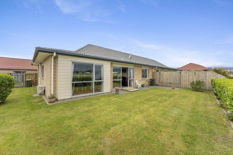 Photo of property in Trackside Villas, 7/91 Mako Mako Road, Levin, 5510