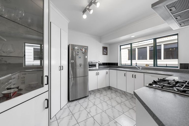 Photo of property in 160 Boucher Avenue, Te Puke, 3119