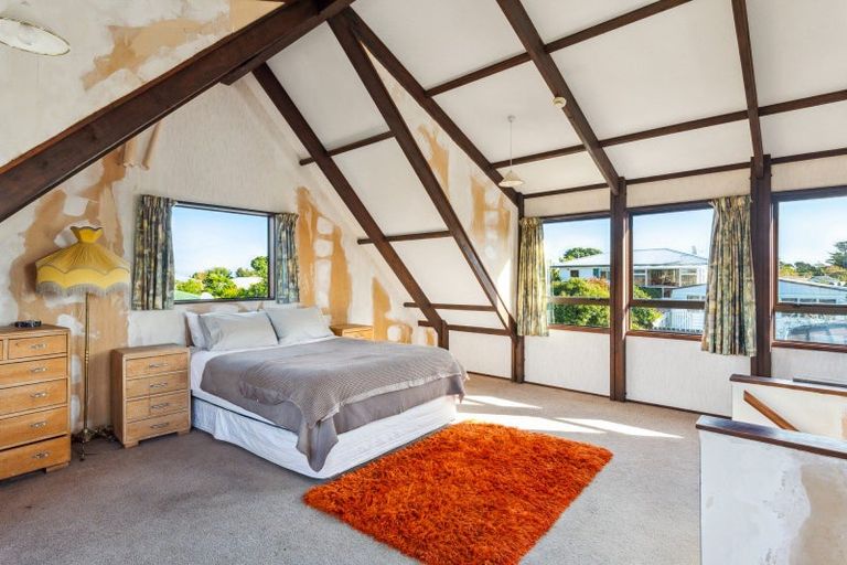 Photo of property in 21 Anaru Street, Raumati Beach, Paraparaumu, 5032