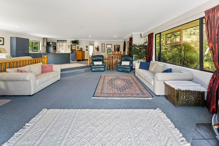 Photo of property in 5 Totara View Road, Wakefield, 7095