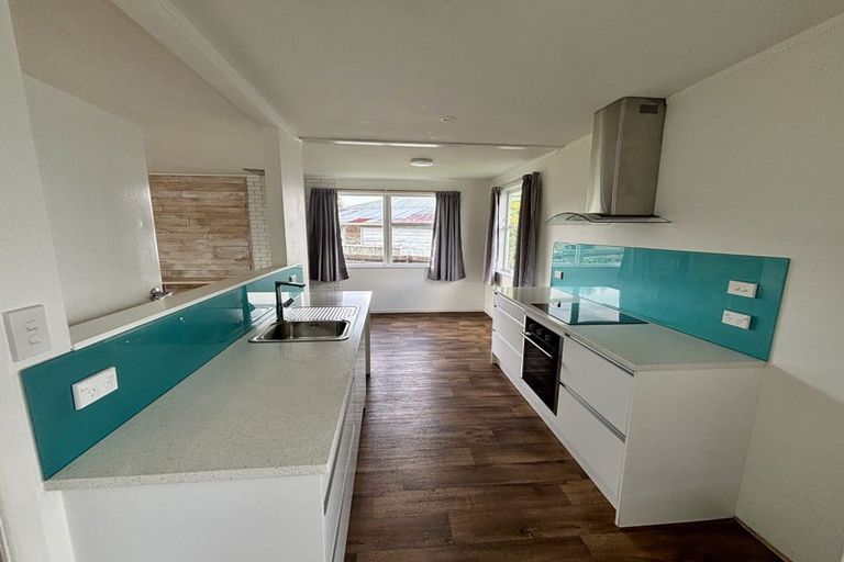 Photo of property in 28 Berwick Place, Tokoroa, 3420