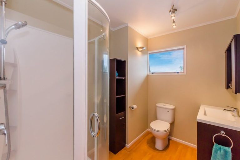 Photo of property in 7 Waikare Road, Raumati Beach, Paraparaumu, 5032
