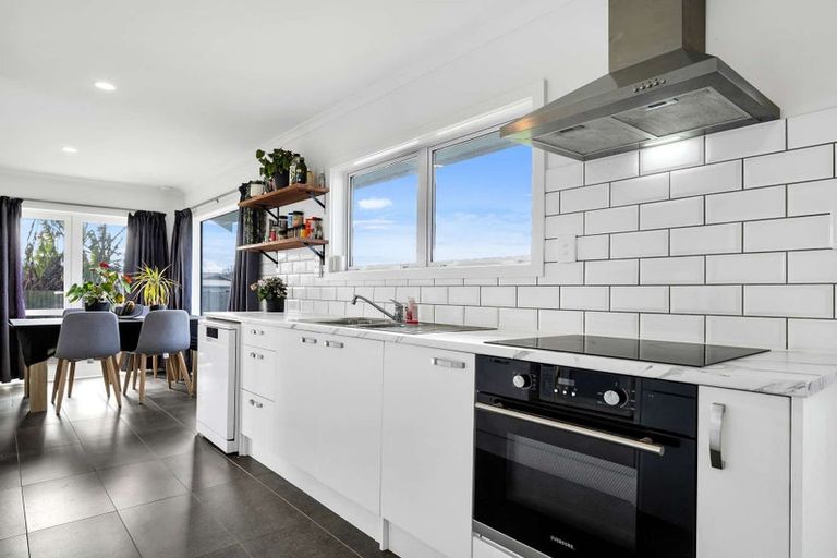 Photo of property in 8 Watarawi Place, Whakatane, 3120