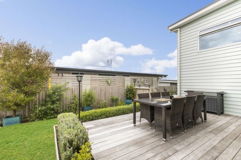 Photo of property in 43 Excelsa Place, Papamoa Beach, Papamoa, 3118