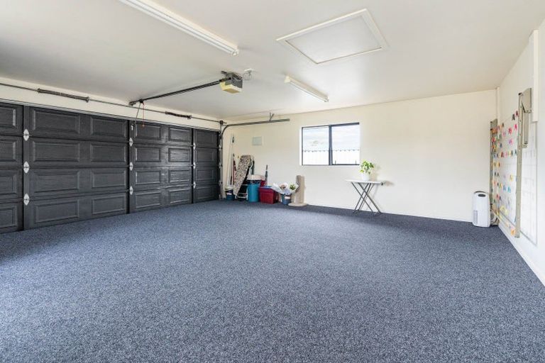 Photo of property in 18 Chatsfield Place, Te Kamo, Whangarei, 0112