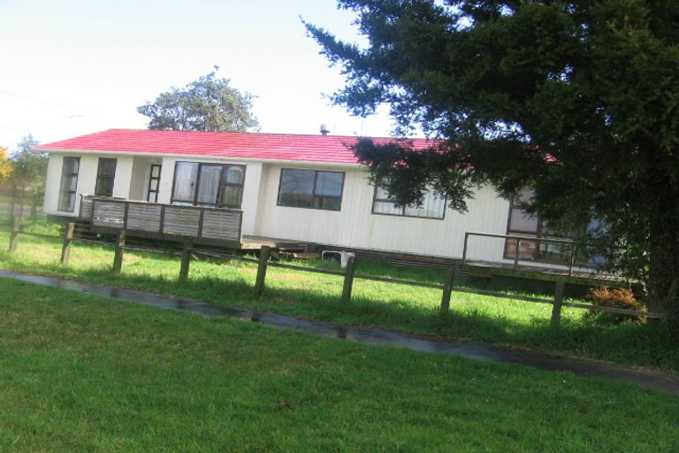 Photo of property in 21 Graham Street, Te Kopuru, 0391