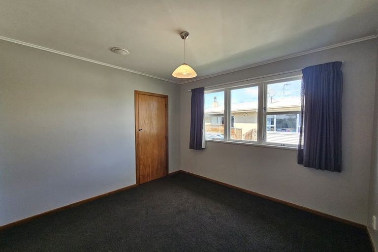 Photo of property in 11 Hitchings Avenue, Onekawa, Napier, 4110
