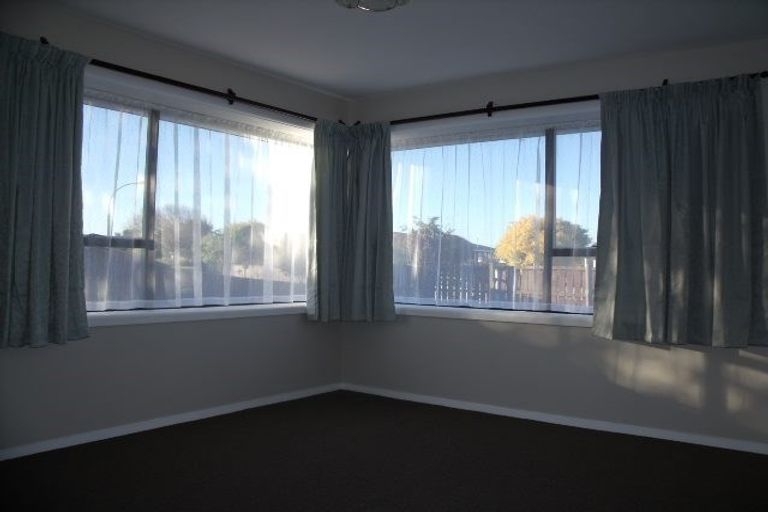 Photo of property in 19 Wolsey Place, Hillmorton, Christchurch, 8025