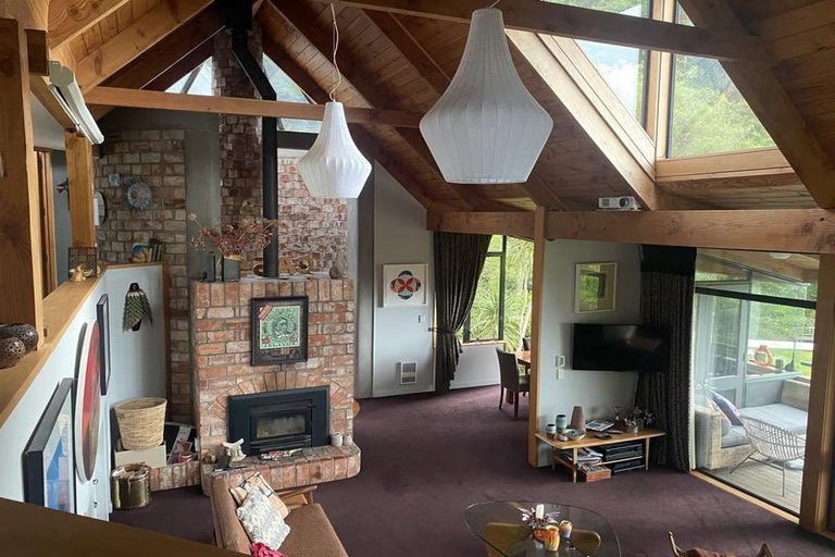 Photo of property in 14 Marama Terrace, Eastbourne, Lower Hutt, 5013