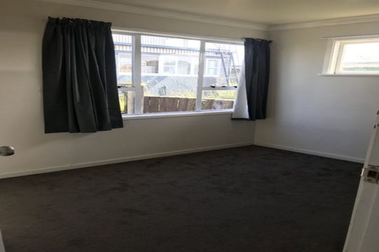 Photo of property in 2 Beaumonts Way, Manurewa, Auckland, 2102