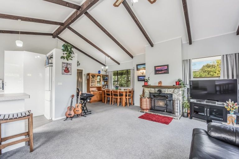 Photo of property in 103a Milton Terrace, Picton, 7220