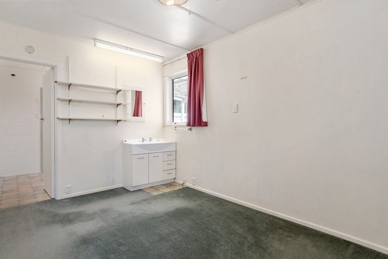 Photo of property in 1 Roderick Street, Otumoetai, Tauranga, 3110