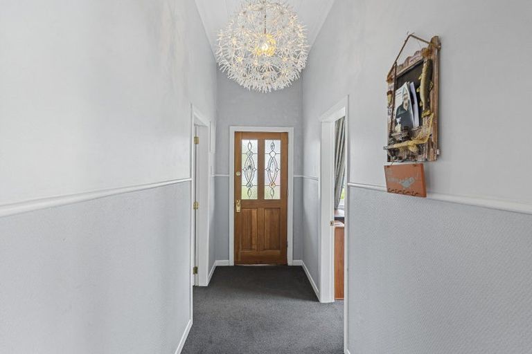 Photo of property in 7 Cutfield Street, Inglewood, 4330