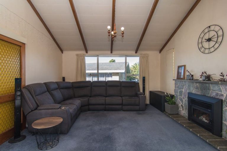 Photo of property in 16 Godley Place, Oceanview, Timaru, 7910