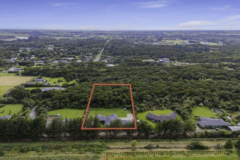 Photo of property in 47 Matua Grove, Otatara, Invercargill, 9879