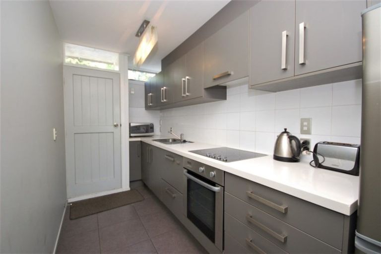 Photo of property in 6/300 Lake Terrace, Two Mile Bay, Taupo, 3330