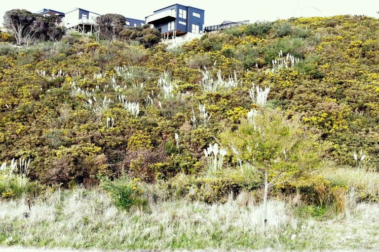 Photo of property in 155 Navigation Drive, Whitby, Porirua, 5024