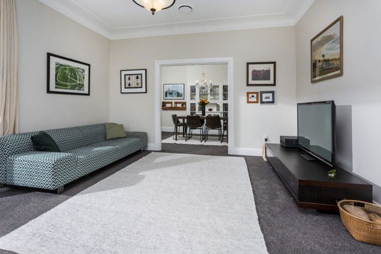 Photo of property in 181b Greenhithe Road, Greenhithe, Auckland, 0632