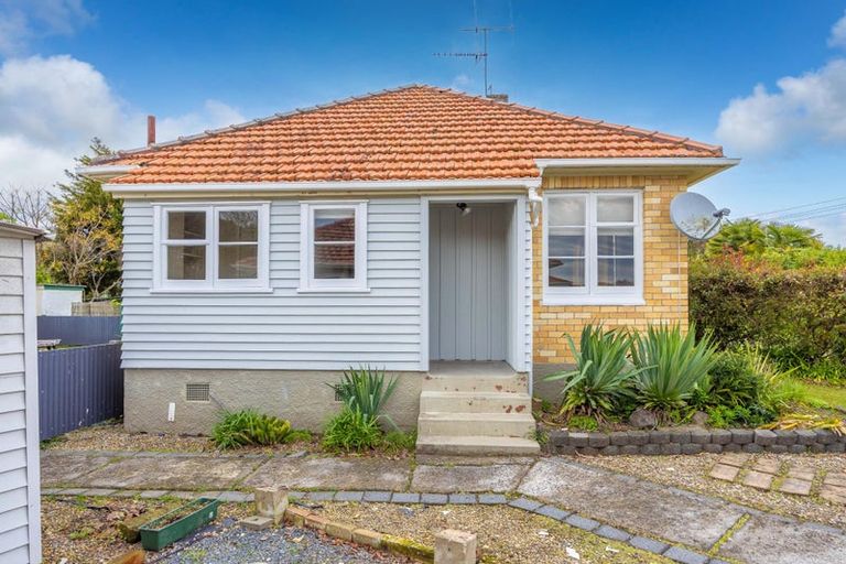 Photo of property in 3 Treloar Street, Fairfield, Hamilton, 3214