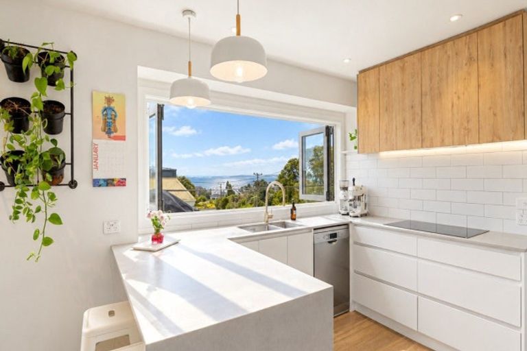 Photo of property in 93 Hastings Road, Mairangi Bay, Auckland, 0630