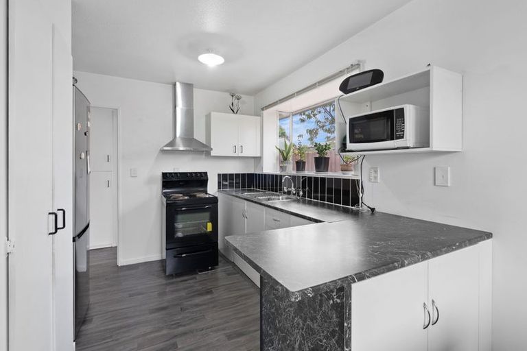 Photo of property in 1/40 Wilson Street, Islington, Christchurch, 8042