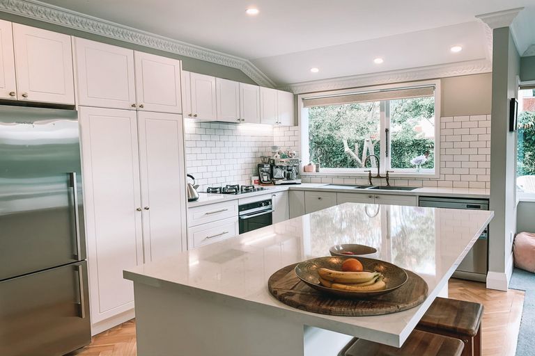 Photo of property in 10 Sandringham Street, Saint Clair, Dunedin, 9012