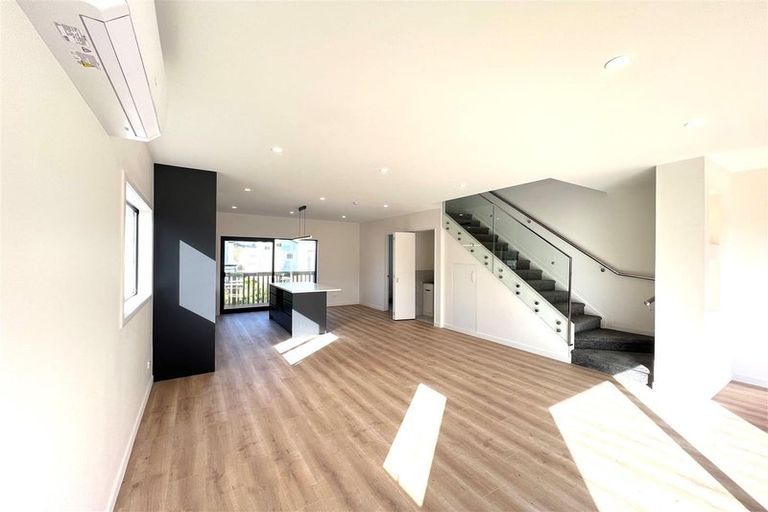 Photo of property in 6a Wahine Street, Papakura, 2110