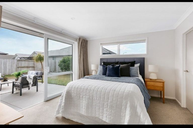 Photo of property in 10 Te Kio Crescent, Papamoa Beach, Papamoa, 3118