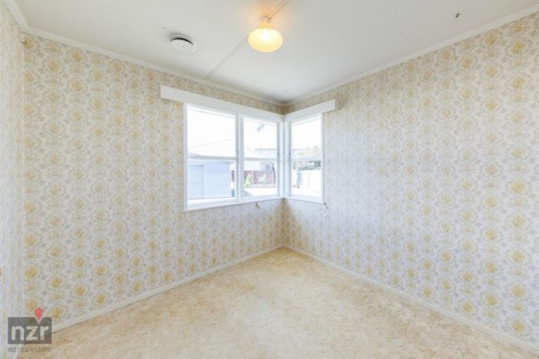 Photo of property in 35 Karamea Crescent, Kelvin Grove, Palmerston North, 4414