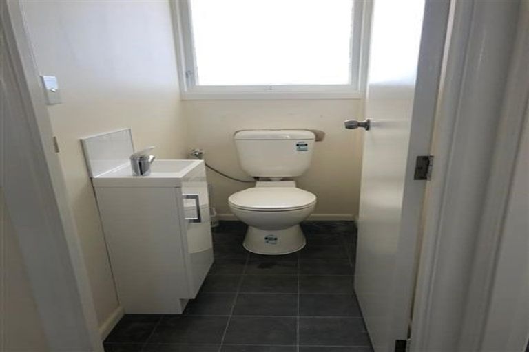 Photo of property in 15 Alamein Crescent, Onekawa, Napier, 4110