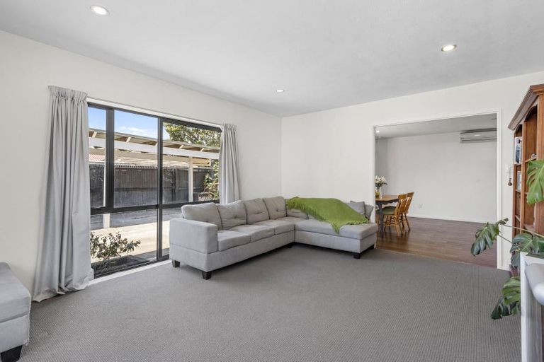 Photo of property in 366a Blenheim Road, Upper Riccarton, Christchurch, 8041