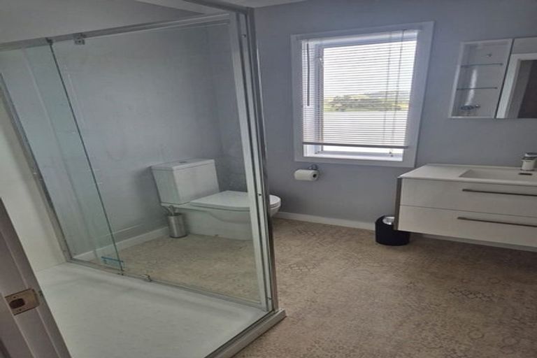 Photo of property in 137 Griffin Road, Maungaturoto, 0583
