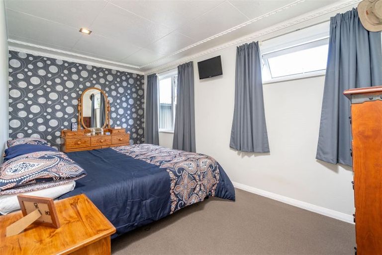 Photo of property in 52 Chaucer Street, Milton, 9220