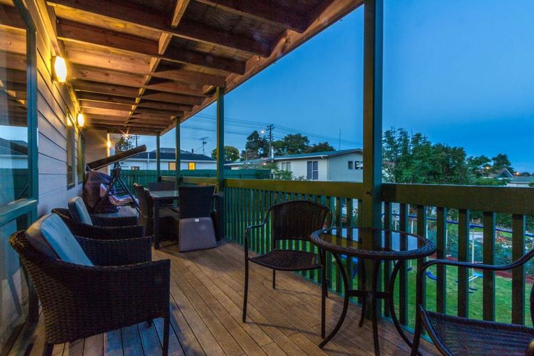 Photo of property in 81 Garton Drive, Massey, Auckland, 0614