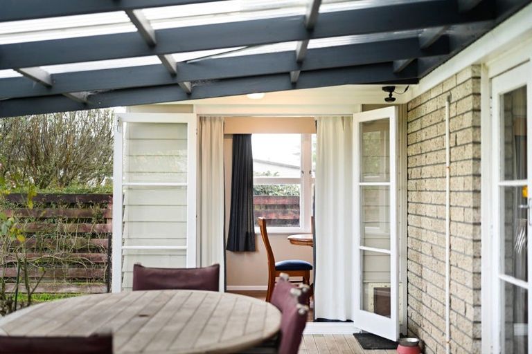 Photo of property in 69 Resthill Crescent, Glenview, Hamilton, 3206