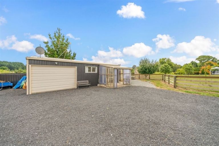 Photo of property in 183 Mangaroa Valley Road, Mangaroa, Upper Hutt, 5371